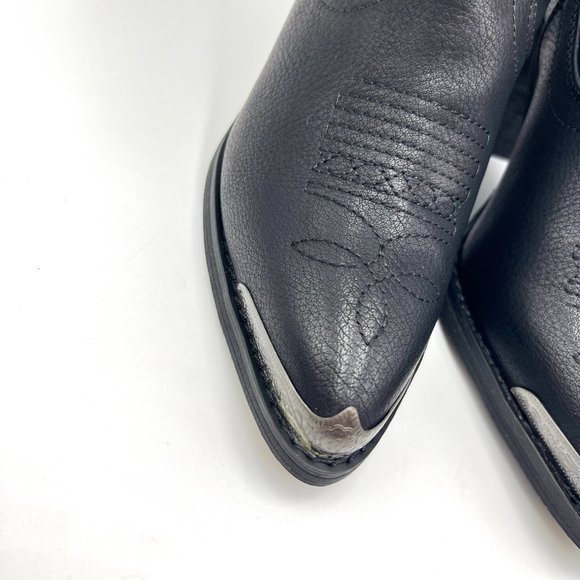 Very Volatile Womens‎ Size 6.5 Black Faux Vegan Leather Western Ankle Boots NEW - Picture 4 of 14